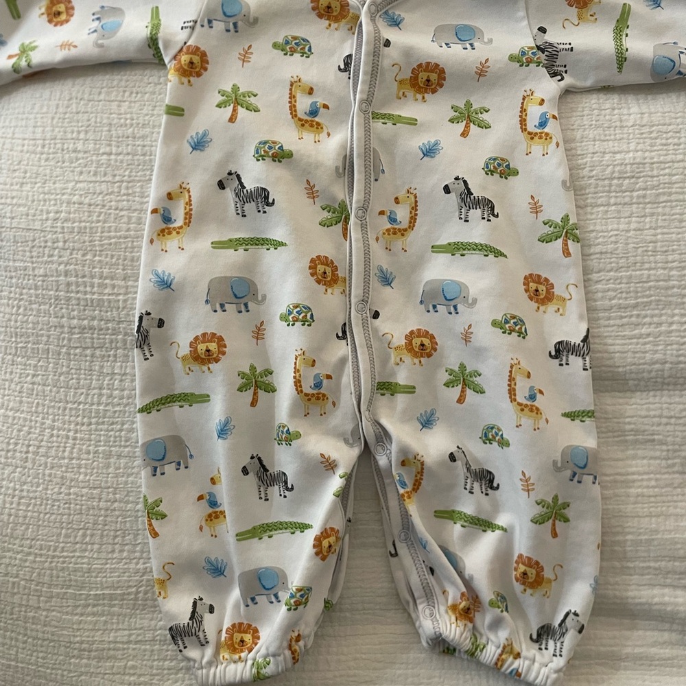 Kissy Kissy Safari Adventure Footie - White Multi